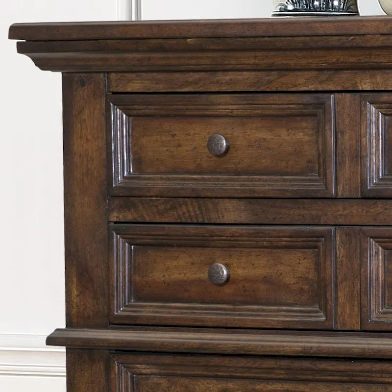 Lakewood 5-drawer Chest