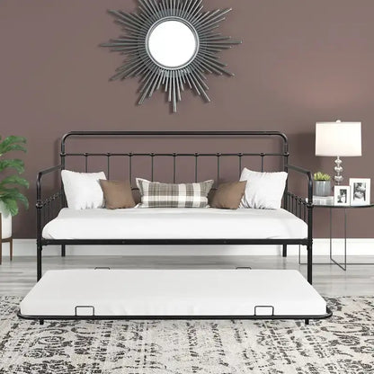 Metal Frame Daybed with trundle